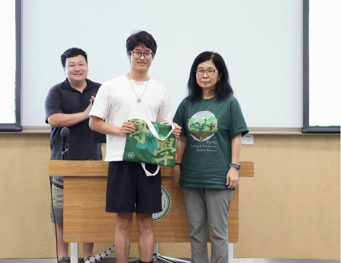 4840c7f45be7f4b5ba45fd880469bbbd